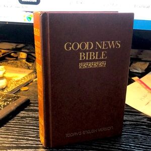 Special Edition Good News Bible Book by Nelson 1976